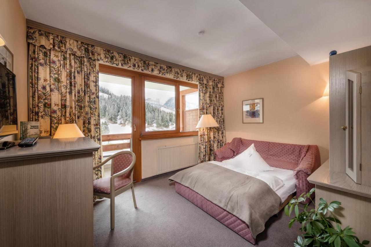 Hotel St. Oswald Bad Kleinkirchheim Exterior foto