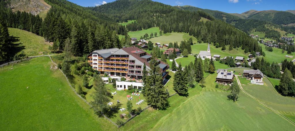 Hotel St. Oswald Bad Kleinkirchheim Exterior foto