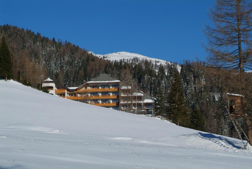 Hotel St. Oswald Bad Kleinkirchheim Exterior foto